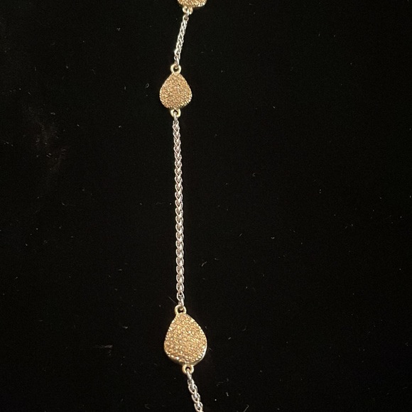 Banana Republic necklace - Picture 2 of 4